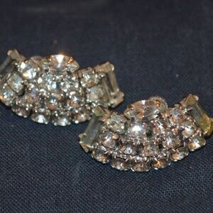 Vintage Rhinestone Screw Back Clip Earrings